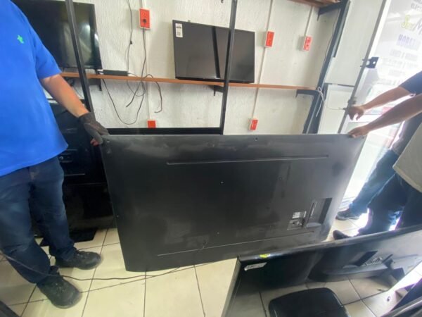 Pantalla LG 75” serie 303RMPG9P808