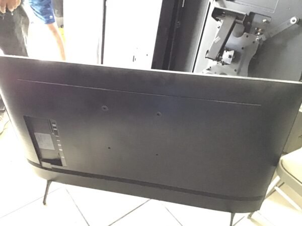 Pantalla Samsung 50” SC-G - Image 2