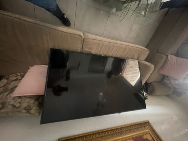 55 PULGADAS Hisense P<<TRC - Image 4