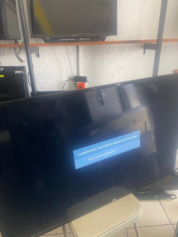 Pantalla Gaia 50” SC-G - Image 2