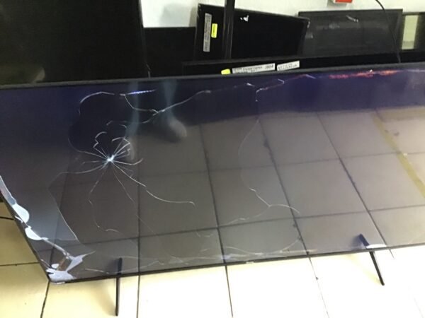 Pantalla Hisense 65” SC-G’ - Image 3