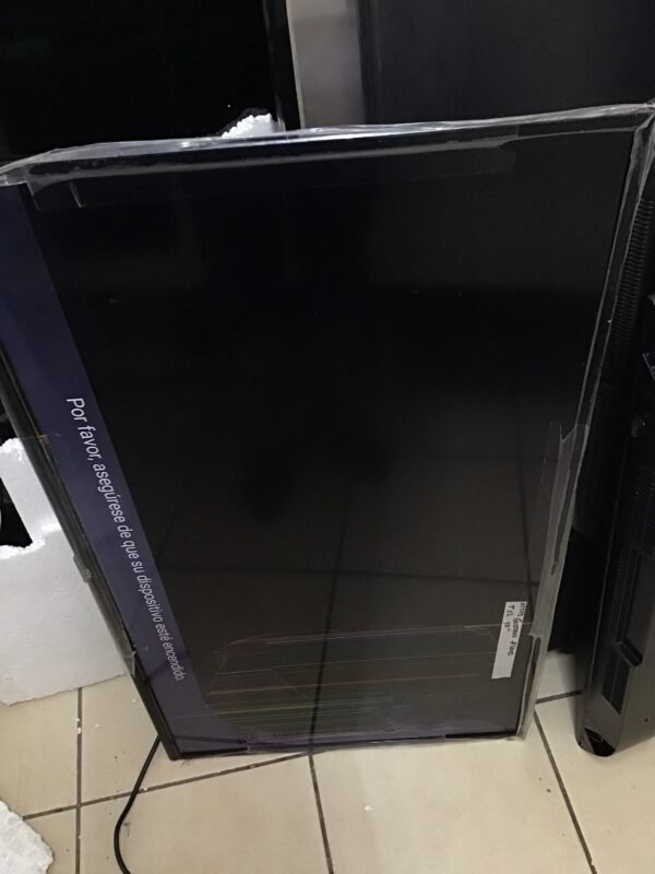 Pantalla TCL 40” SC-G- - Image 3