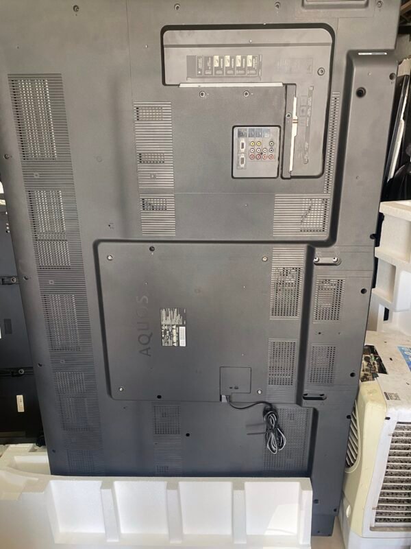 Pantalla Sharp 70” SC-G*