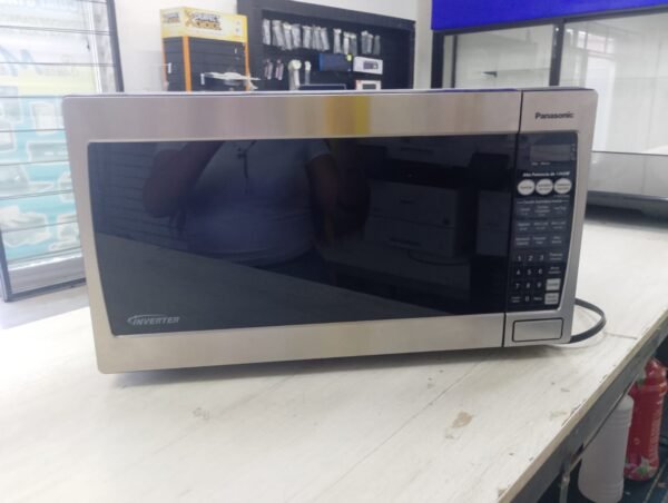 Microondas Panasonic - Image 3