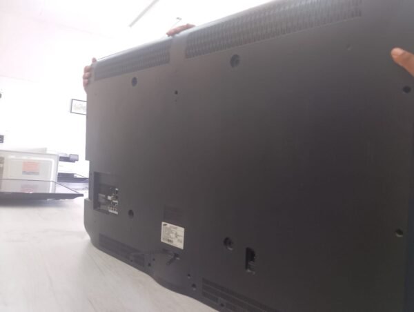 Pantalla Samsung 46”# - Image 2